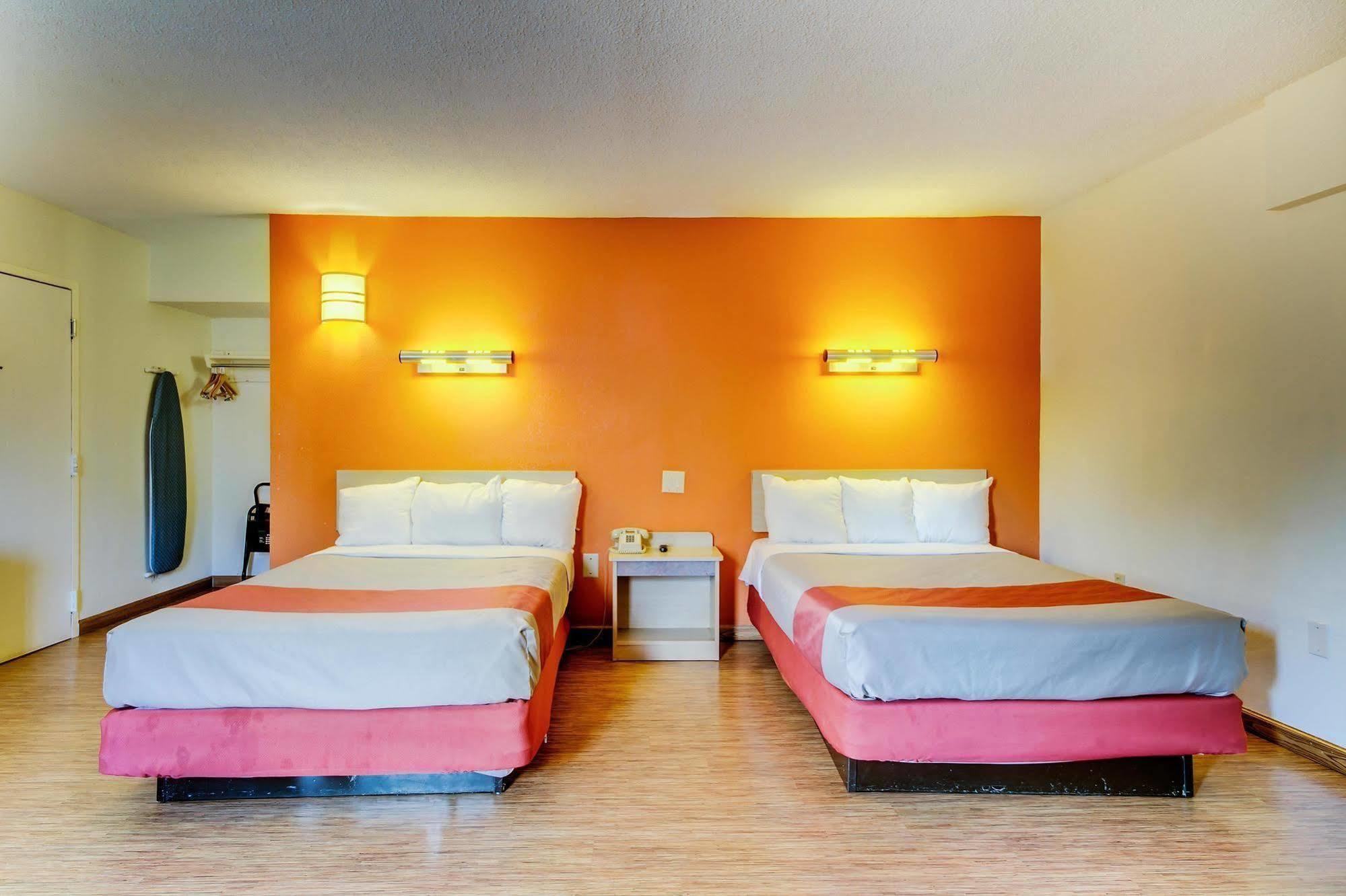 Motel 6-Washington, Dc Eksteriør bilde